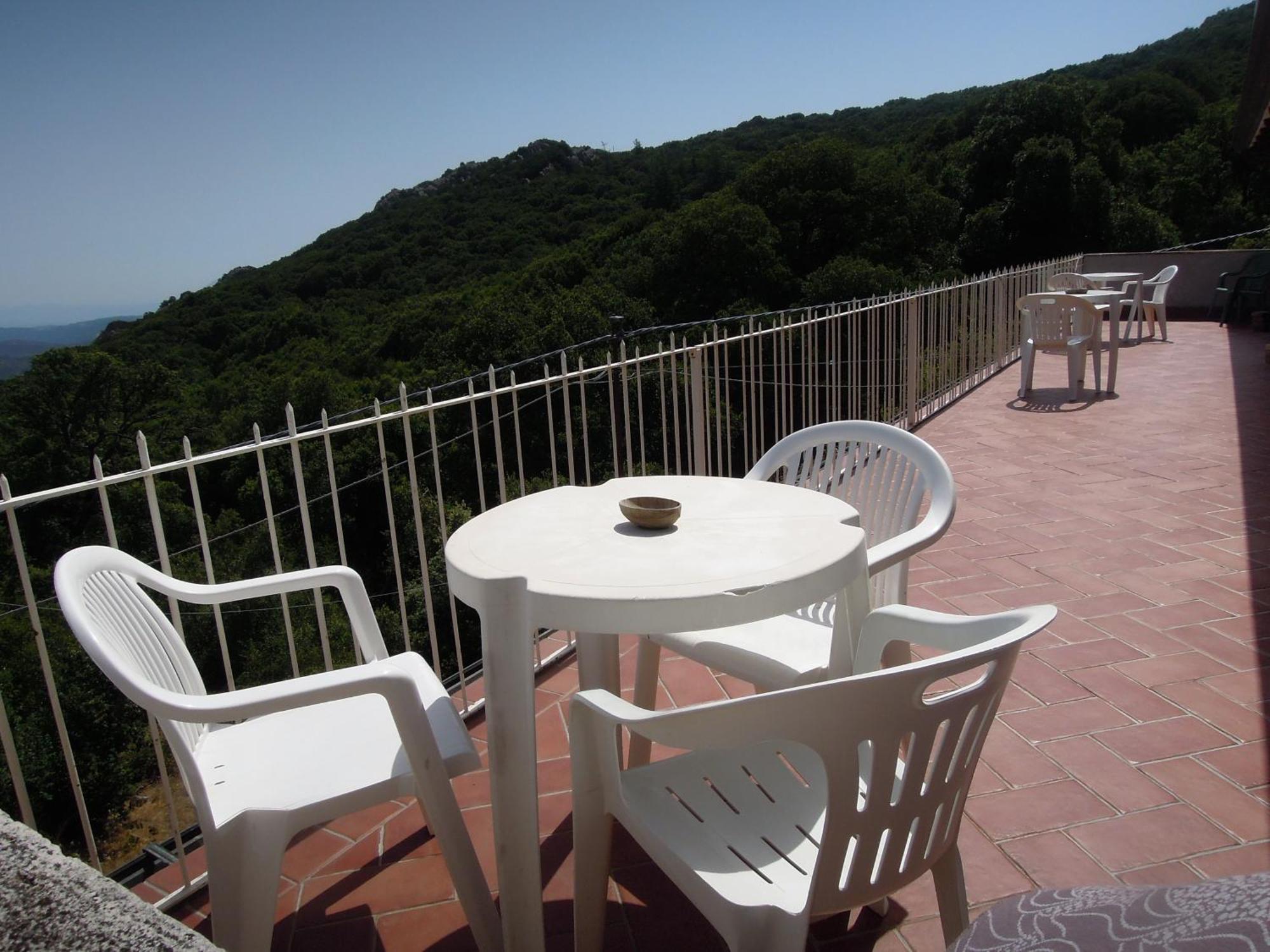 Pensjonat Casa Solotti Nuoro  Zewnętrze zdjęcie